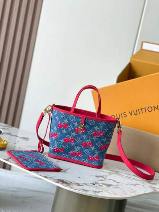 Picture of Louis Vuitton Handbags _SKUfw200955510fw